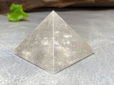 画像2: レムリアン水晶ピラミッド K2634 (2)