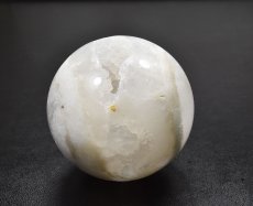 画像5: ジオード水晶丸玉　K2707 (5)