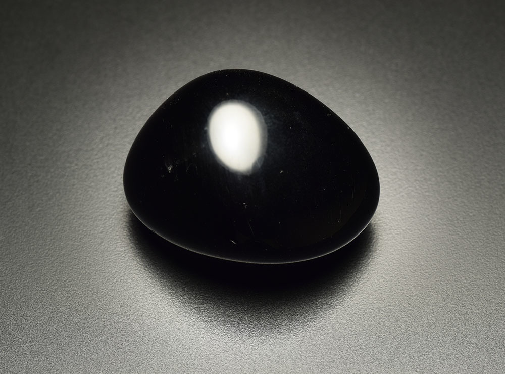 画像1: モリオン（黒水晶） 守護石　無料ポシェット付き　K0057 (1)