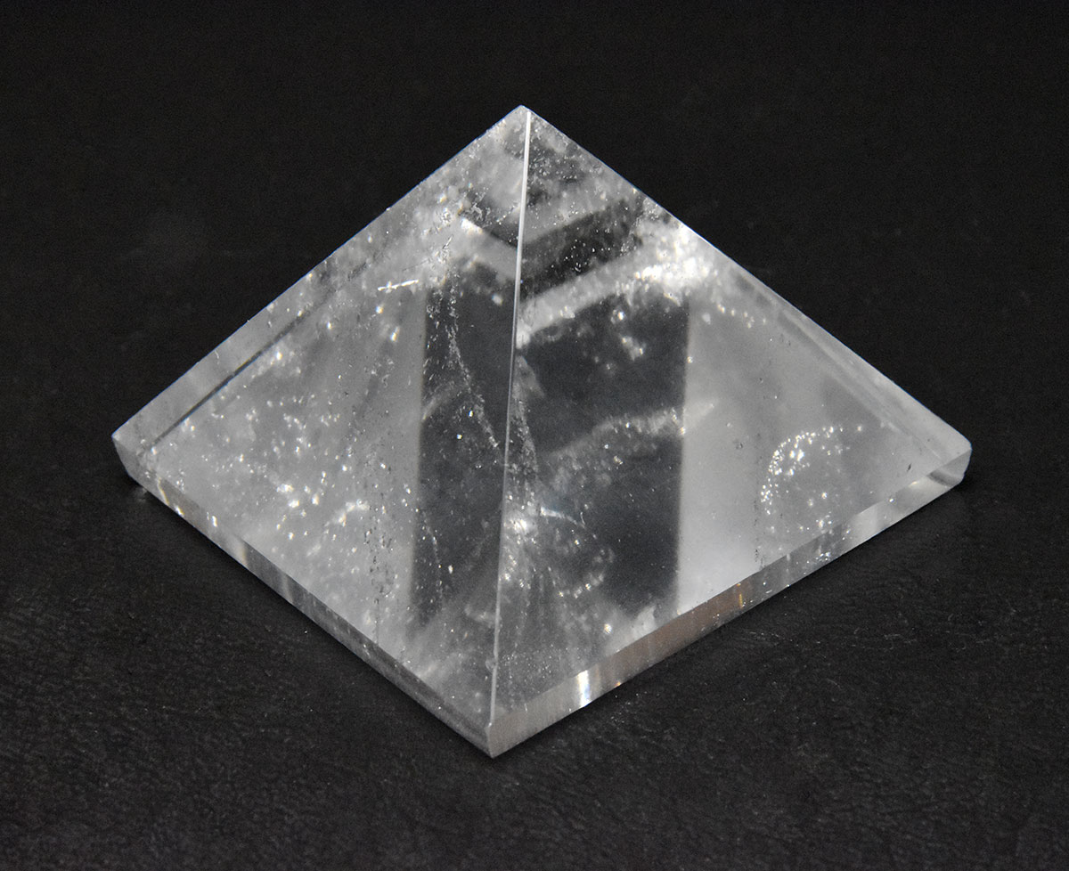画像1: レムリアン水晶ピラミッド K1768 (1)