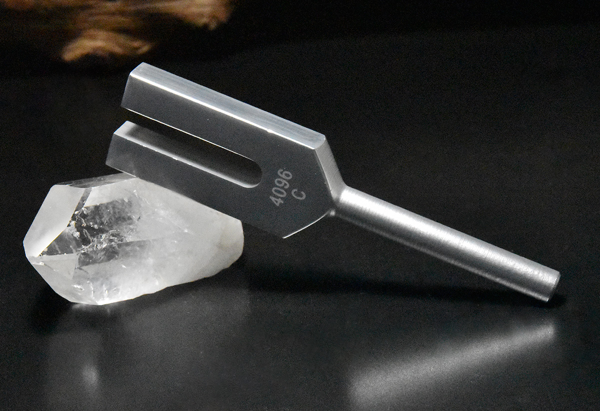 画像1: クリスタルチューナー ＆ 水晶ポイントセット K2136 (1)