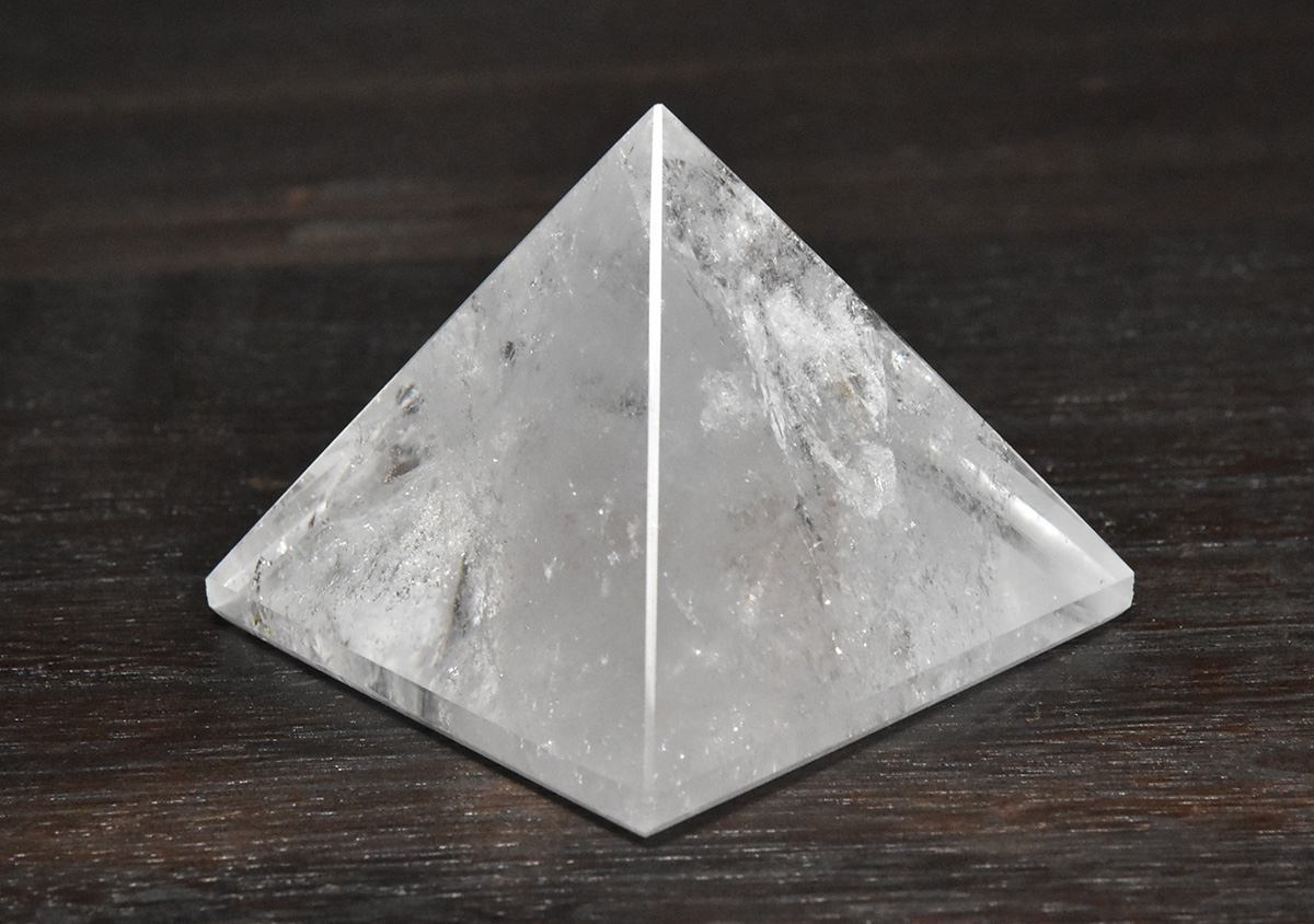 レムリアン水晶ピラミッド